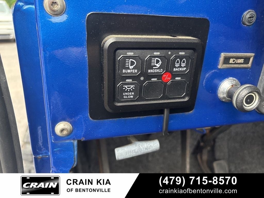 1986 Jeep CJ-7 4WD - AUTOMATIC / 4WD