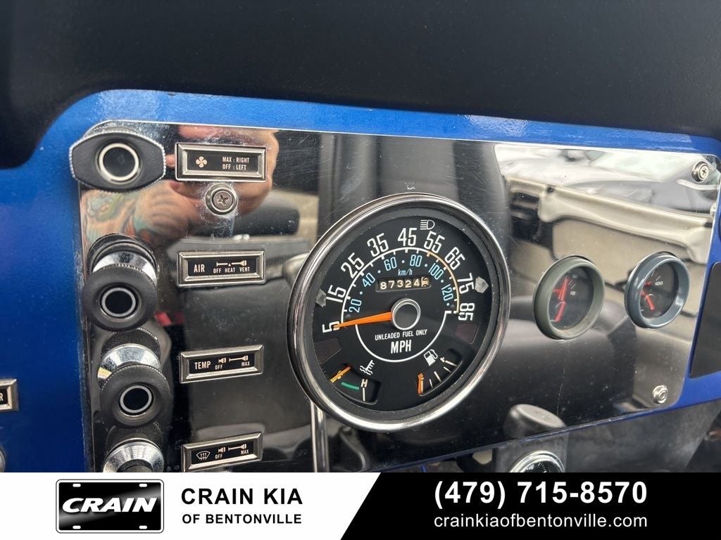 1986 Jeep CJ-7 4WD - AUTOMATIC / 4WD