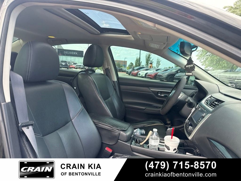 2017 Nissan Altima 2.5 SL - CLEAN CARFAX
