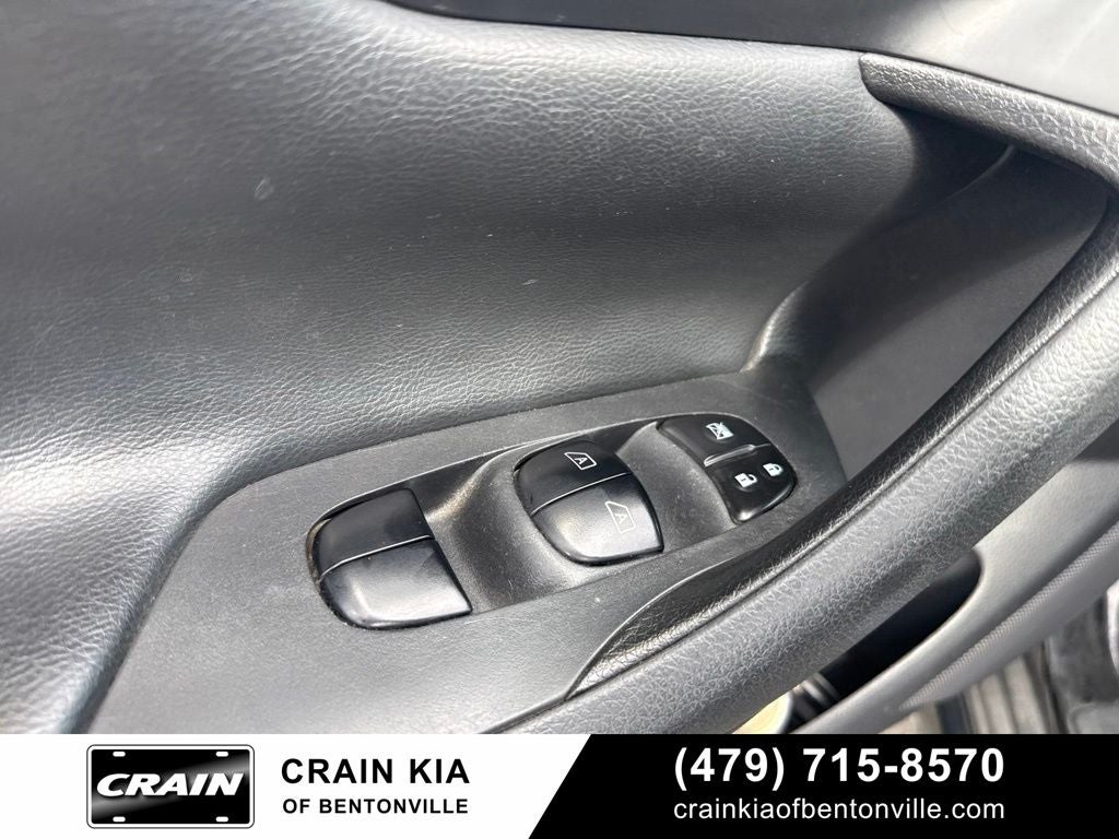 2017 Nissan Altima 2.5 SL - CLEAN CARFAX