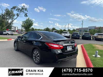 2017 Nissan Altima 2.5 SL - CLEAN CARFAX