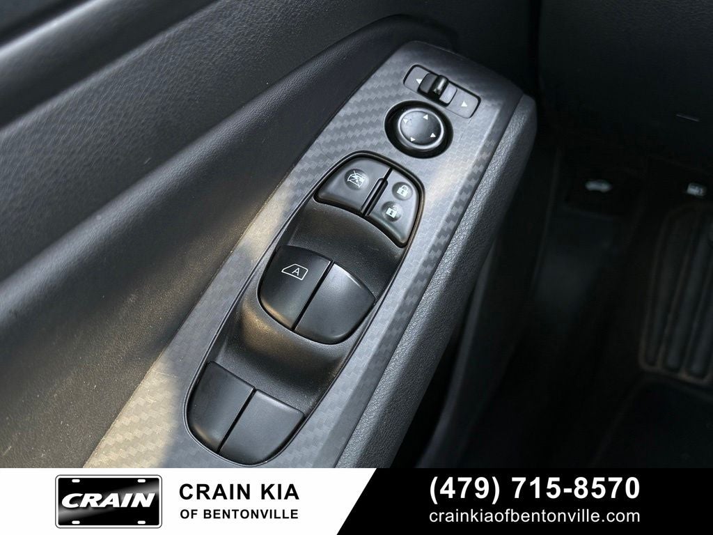 2024 Nissan Altima 2.5 SV - CLEAN CARFAX / ONE OWNER