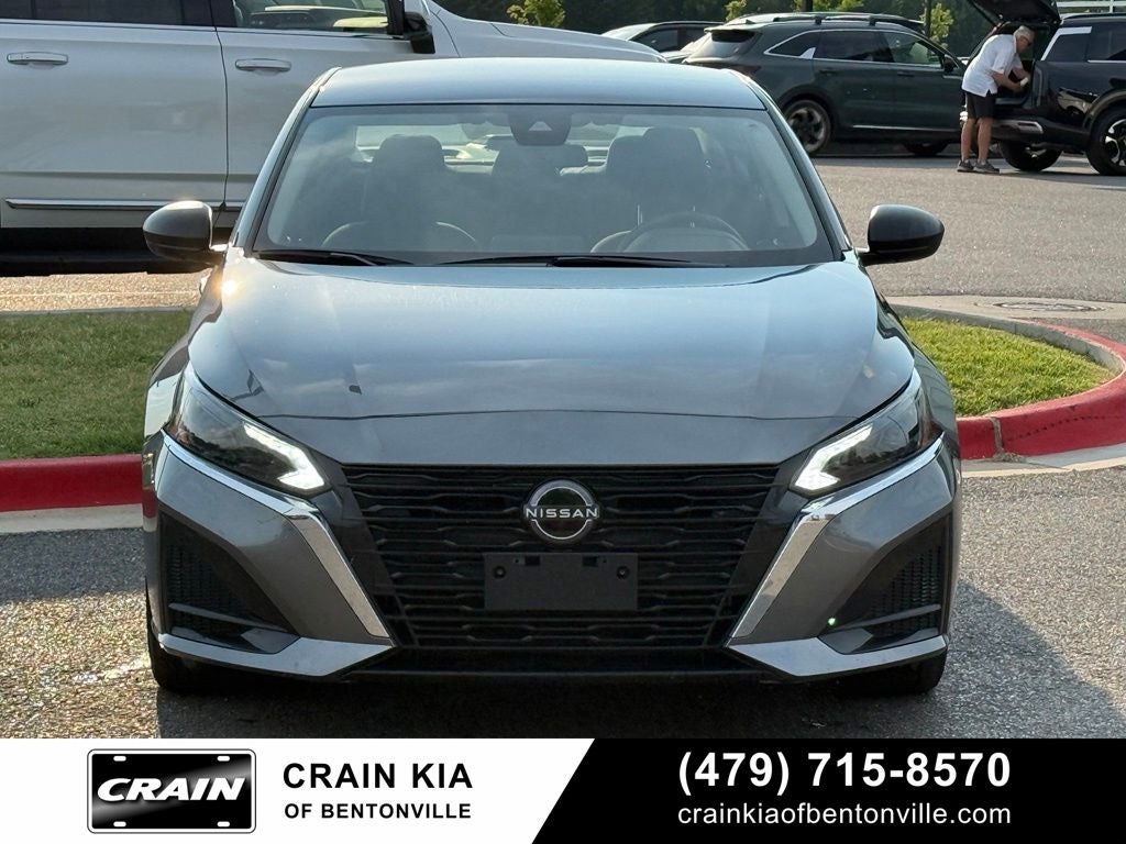 2024 Nissan Altima 2.5 SV - CLEAN CARFAX / ONE OWNER