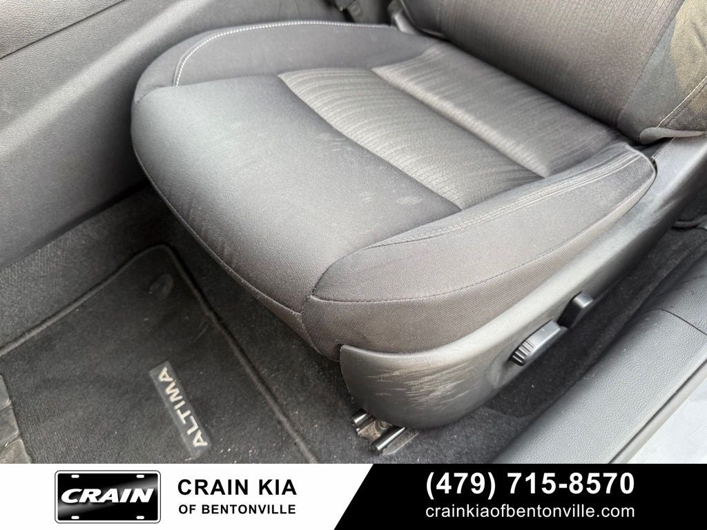 2024 Nissan Altima 2.5 SV - CLEAN CARFAX / ONE OWNER