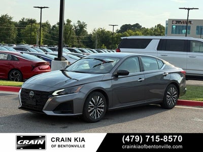 2024 Nissan Altima 2.5 SV - CLEAN CARFAX / ONE OWNER