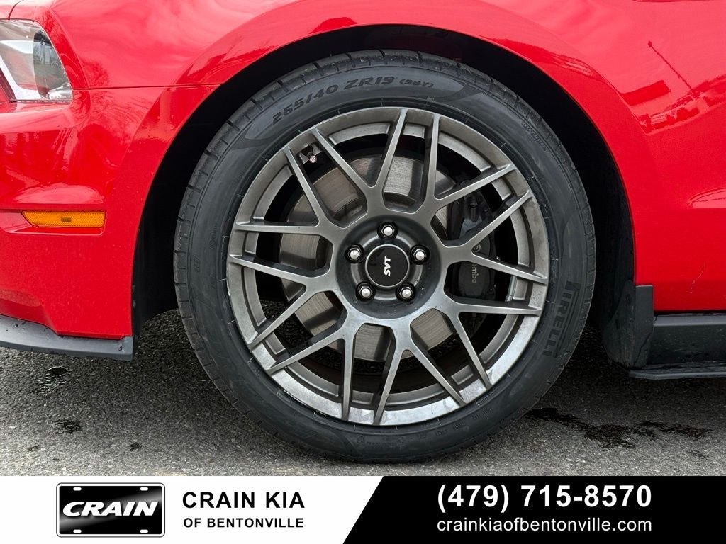 2012 Ford Mustang Shelby GT500 - SVT PERFORMANCE / VERY LOW MILES!