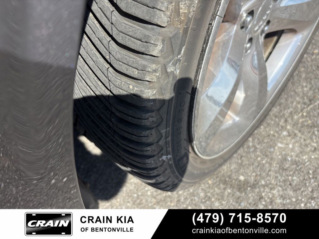 2013 Dodge Challenger SXT - CLEAN CARFAX HISTORY