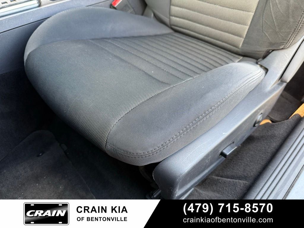 2013 Dodge Challenger SXT - CLEAN CARFAX HISTORY