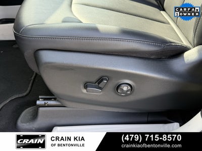 2024 Chrysler Pacifica Touring L - CLEAN CARFAX / ONE OWNER