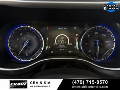 2024 Chrysler Pacifica Touring L - CLEAN CARFAX / ONE OWNER