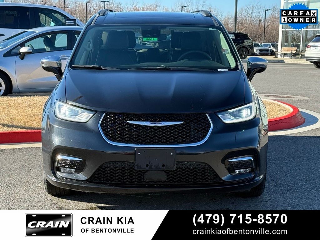 2023 Chrysler Pacifica Limited - PANORAMIC SUNROOF / CARFAX ONE OWNER