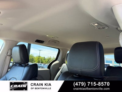 2022 Chrysler Pacifica Hybrid Touring L - CLEAN CARFAX / ONE OWNER