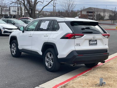 2024 Toyota RAV4 XLE - CLEAN CARFAX / ONE OWNER