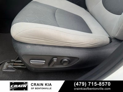 2021 Toyota RAV4 XLE - CLEAN CARFAX HISTORY