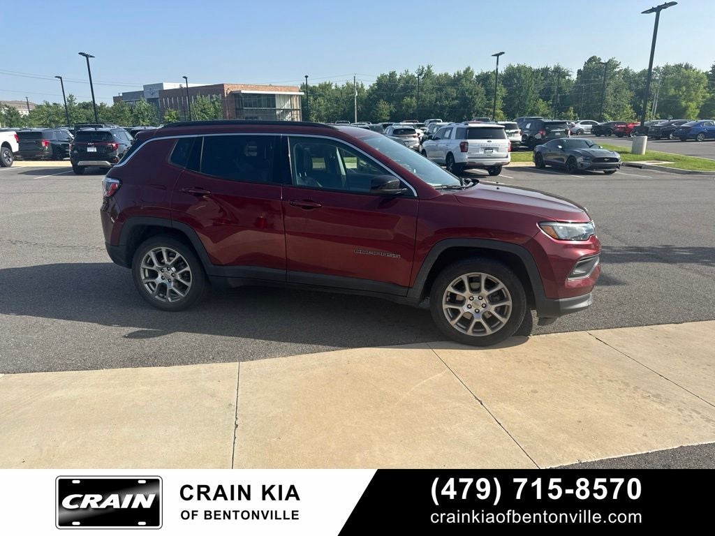 2022 Jeep Compass Latitude Lux - 4WD / CARFAX ONE OWNER
