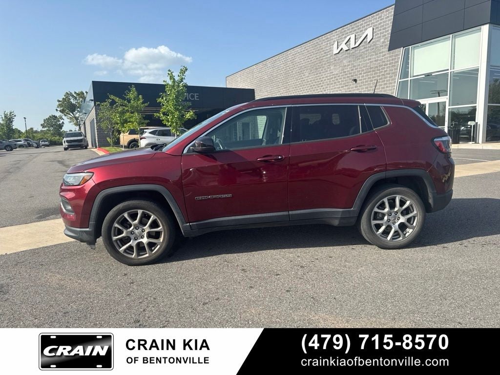 2022 Jeep Compass Latitude Lux - 4WD / CARFAX ONE OWNER