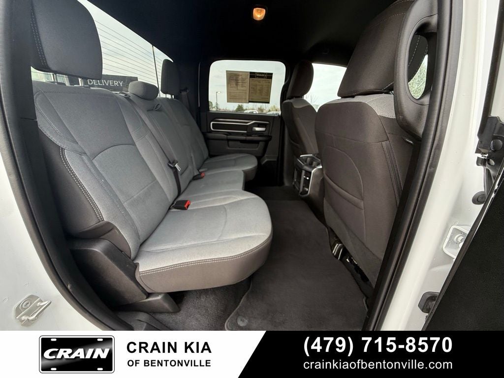 2024 RAM 2500 Big Horn - 4WD / CARFAX ONE OWNER