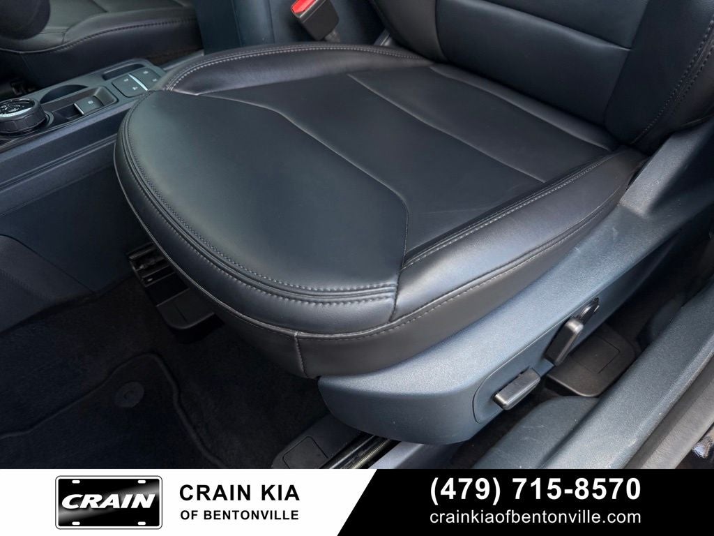 2023 Ford Maverick Lariat - AWD / CLEAN CARFAX