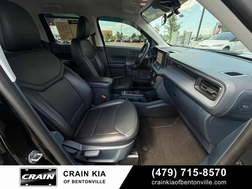 2023 Ford Maverick Lariat - AWD / CLEAN CARFAX