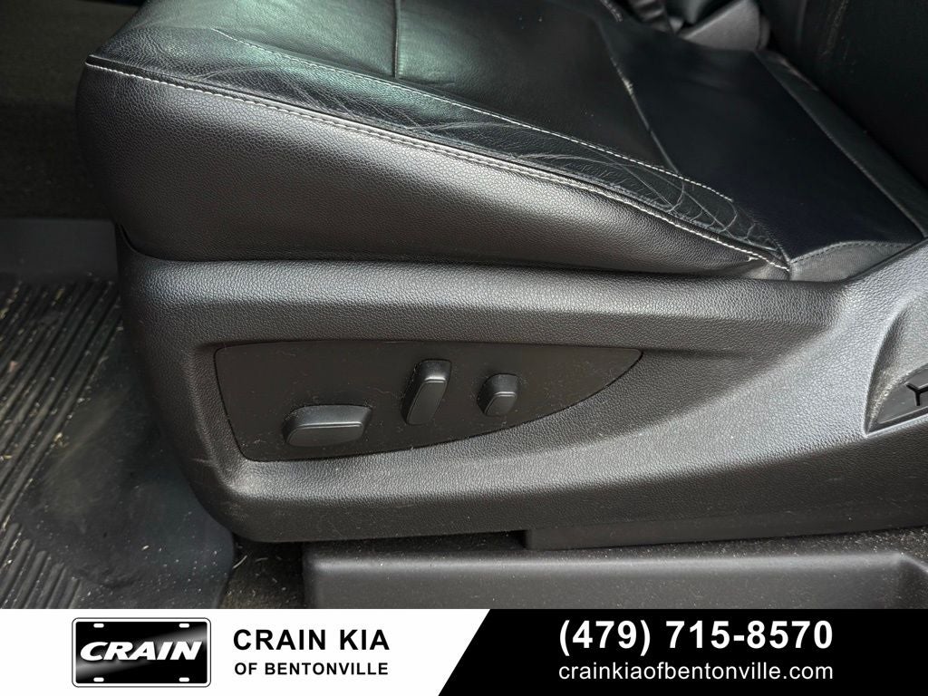 2018 Chevrolet Silverado 1500 LTZ 1LZ - 4WD / CLEAN CARFAX HISTORY
