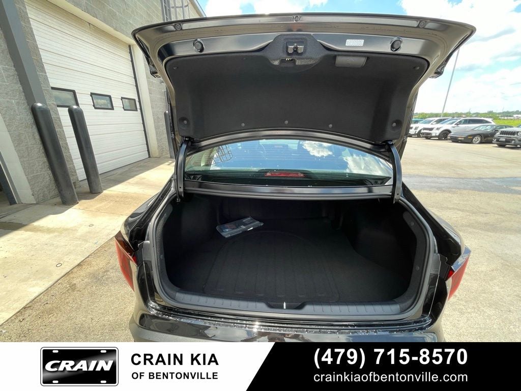 2026 Kia K4 LX