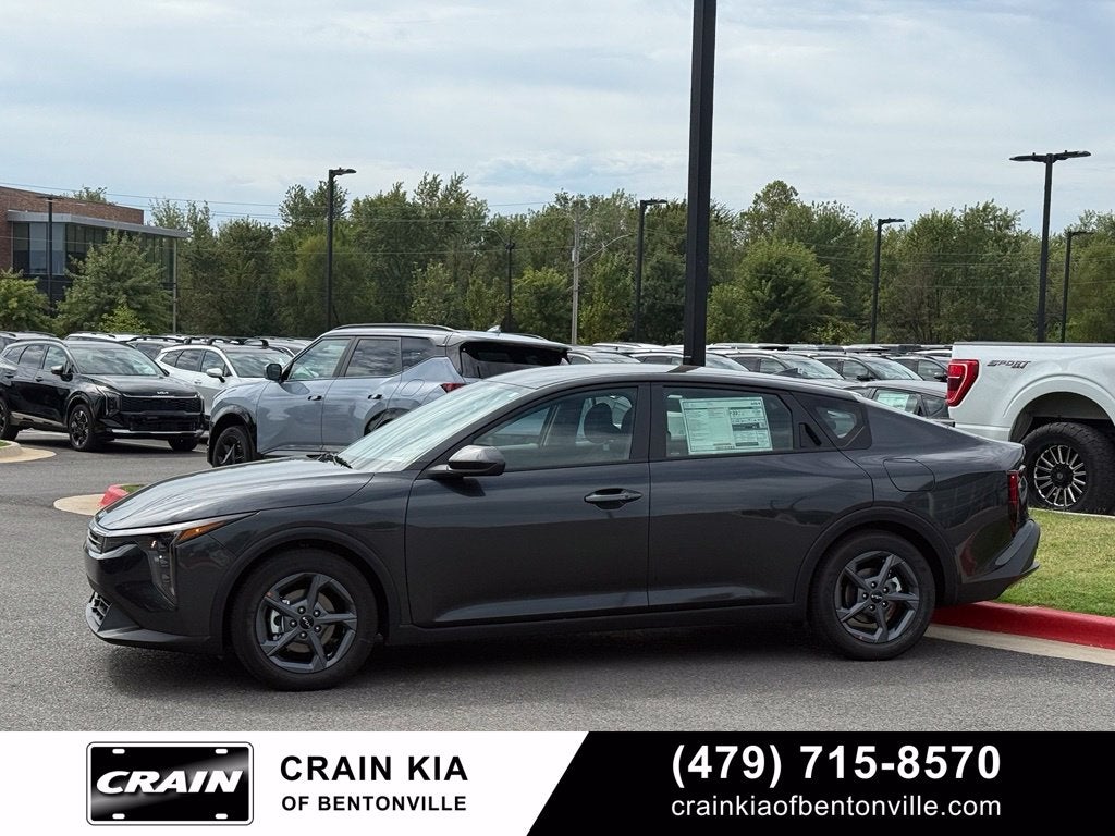 2026 Kia K4 LXS