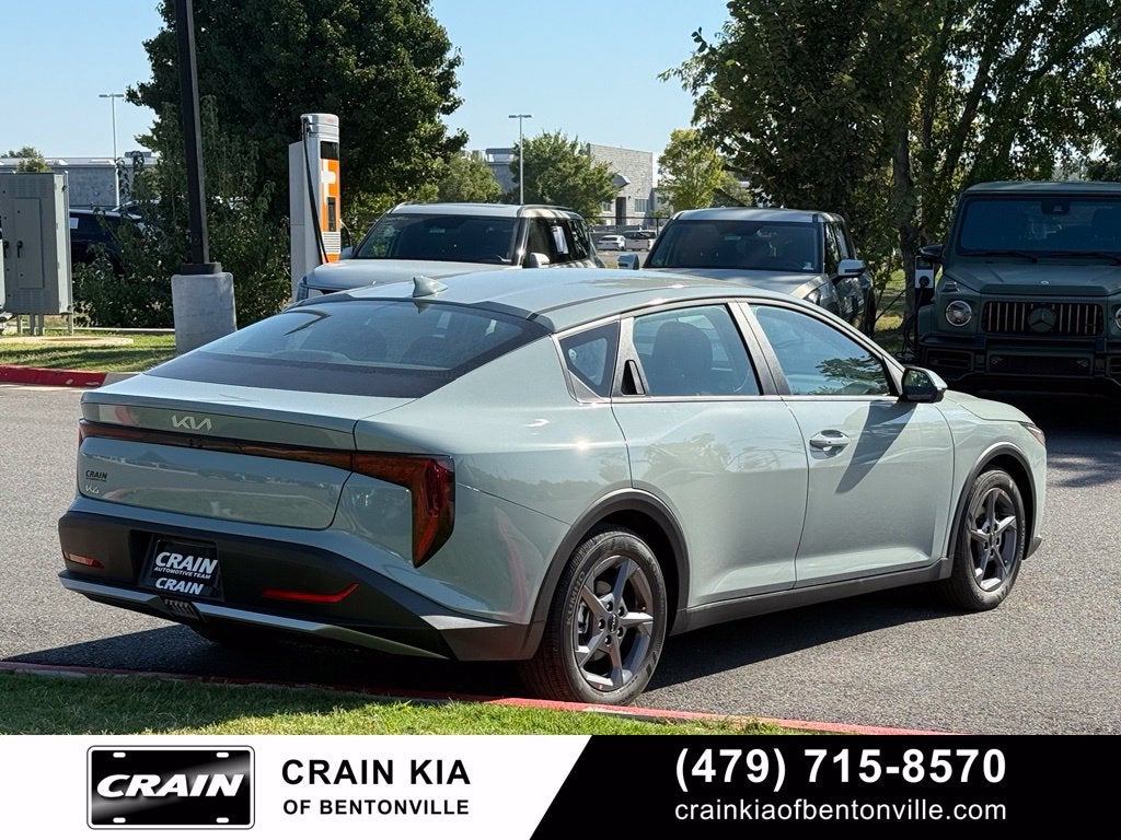 2026 Kia K4 LXS
