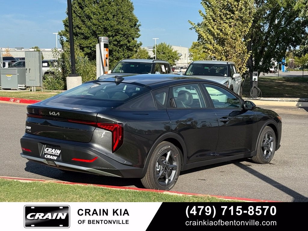 2026 Kia K4 LXS