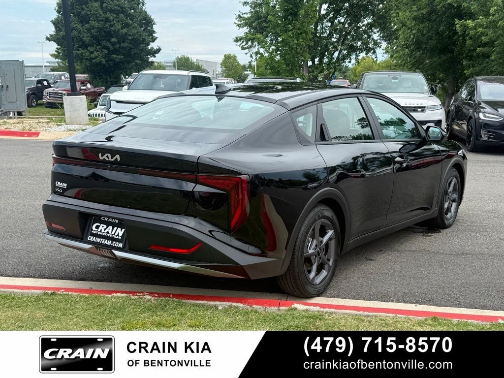 2026 Kia K4 LXS