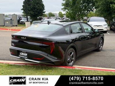 2026 Kia K4 LXS