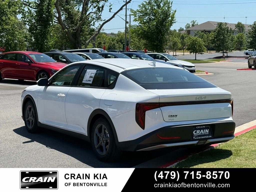2026 Kia K4 LXS