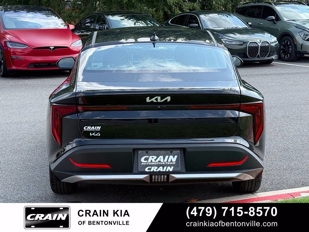 2026 Kia K4 LXS