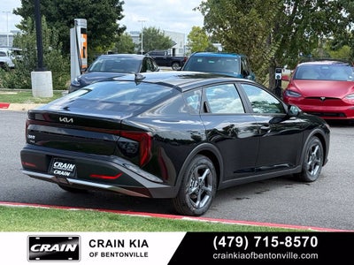 2026 Kia K4 LXS