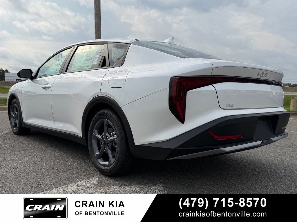 2026 Kia K4 LXS