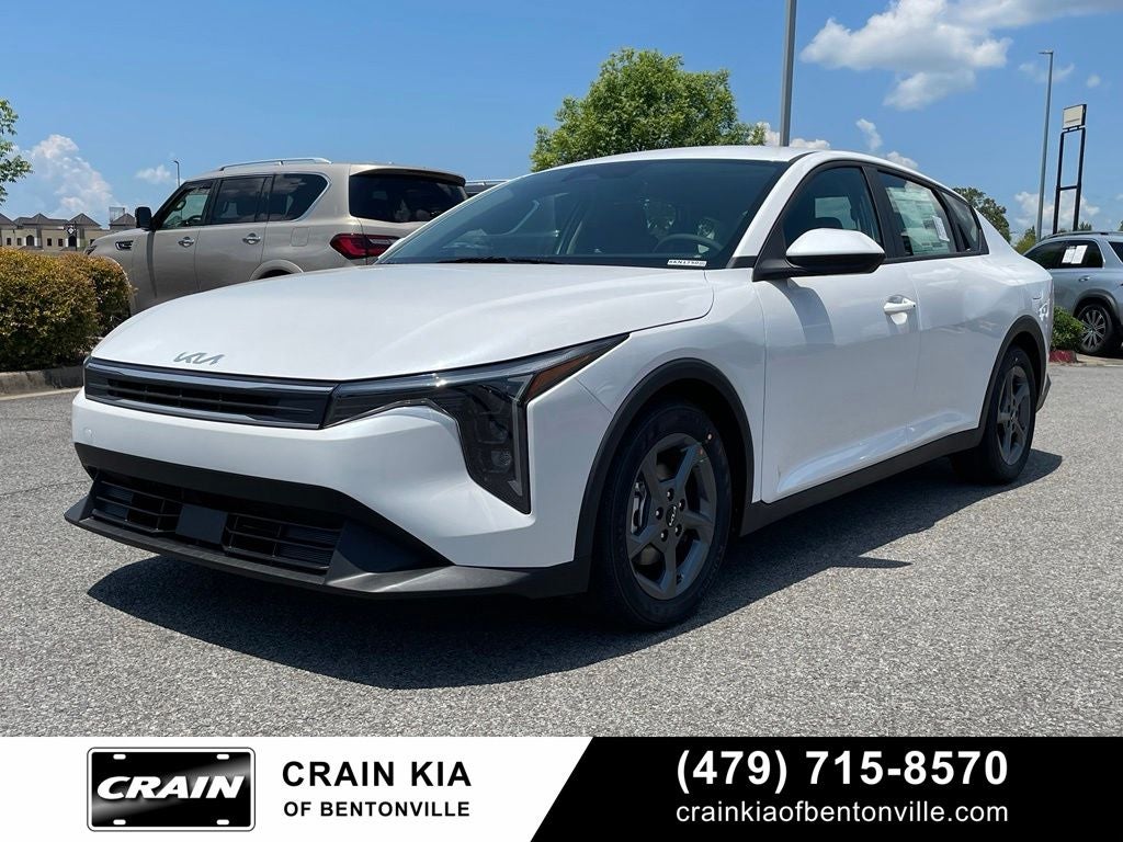 2026 Kia K4 LXS