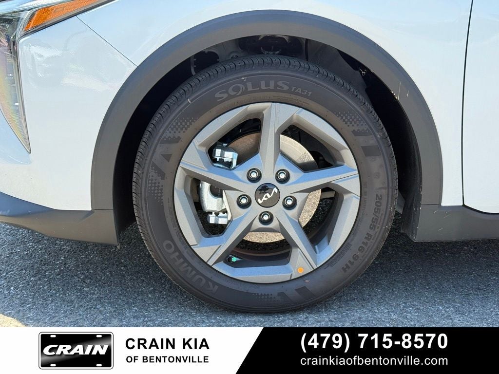 2026 Kia K4 LXS