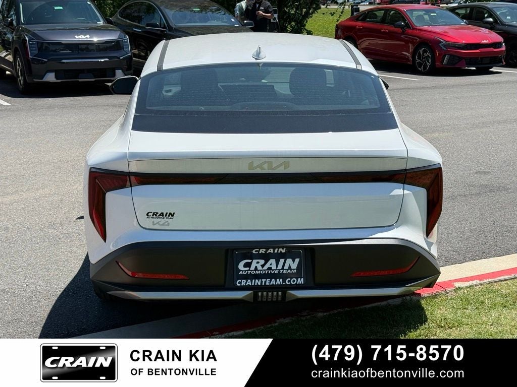 2026 Kia K4 LXS