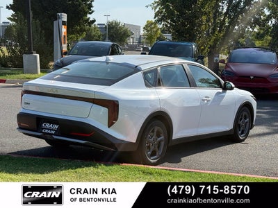 2026 Kia K4 LXS