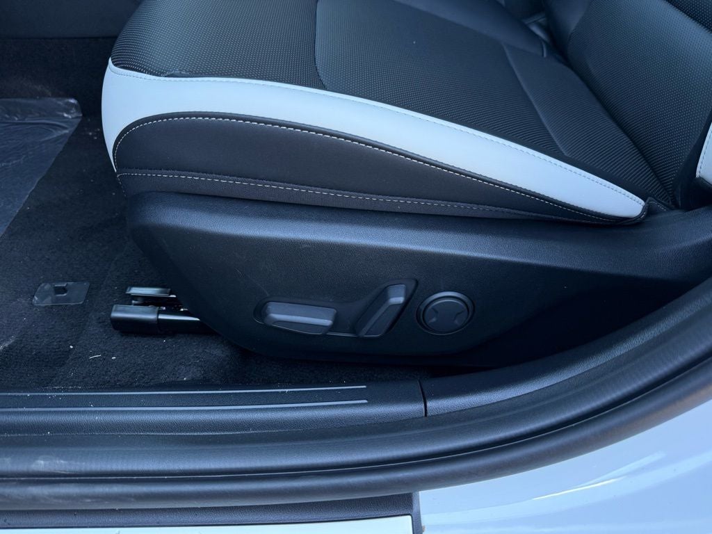 2026 Kia K4 GT-Line Turbo - HATCHBACK!