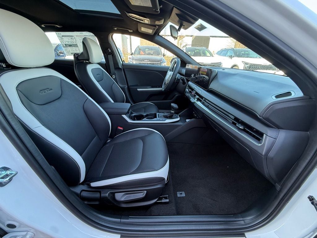 2026 Kia K4 GT-Line Turbo - HATCHBACK!