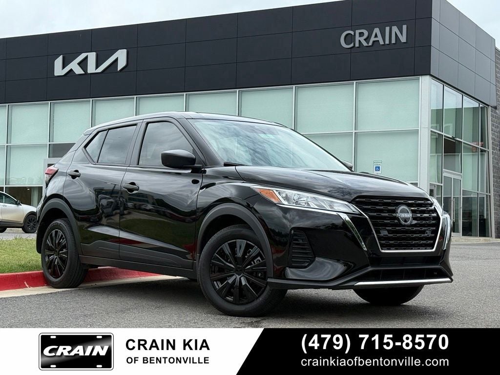 2024 Nissan Kicks S - CLEAN CARFAX / ONE OWNER