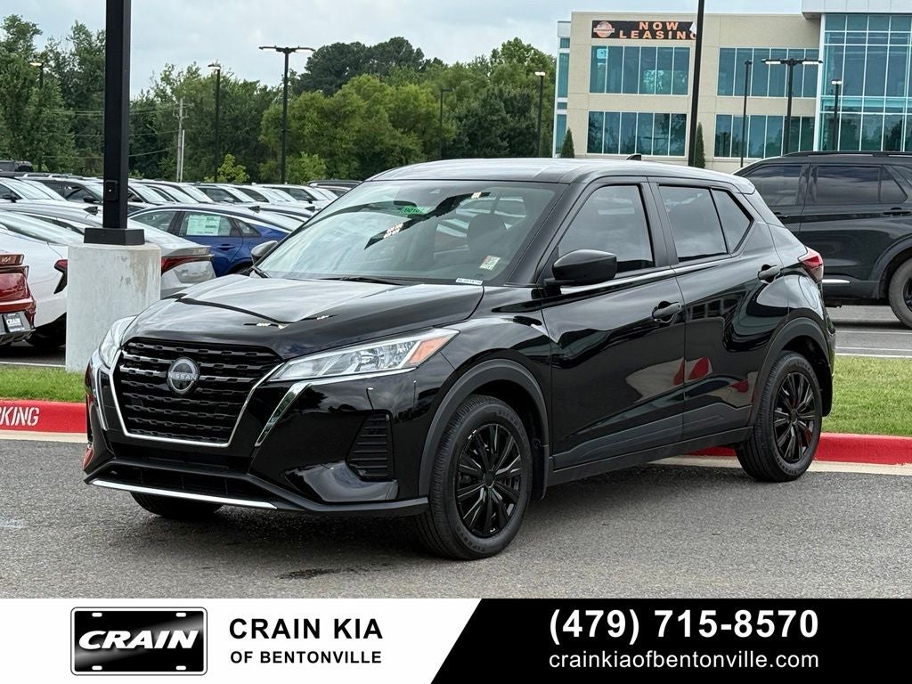 2024 Nissan Kicks S - CLEAN CARFAX / ONE OWNER