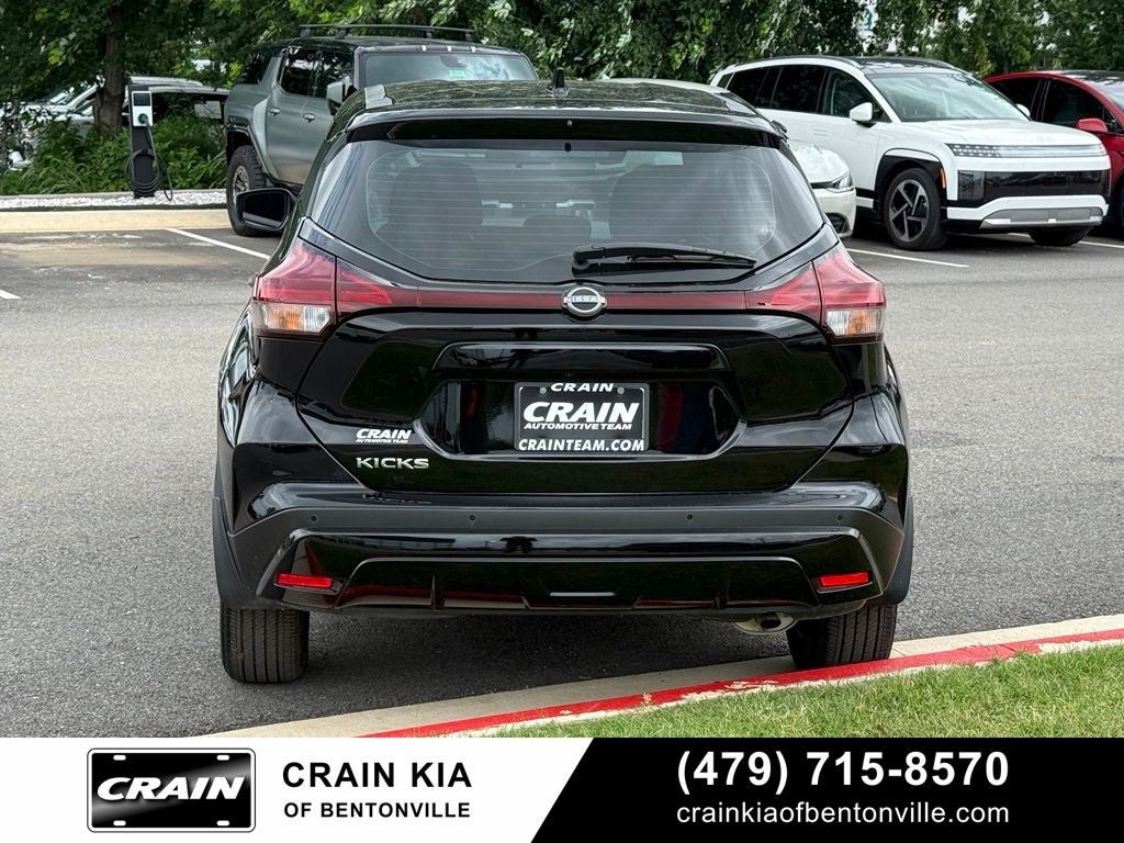 2024 Nissan Kicks S - CLEAN CARFAX / ONE OWNER