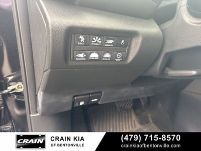 2023 Nissan Kicks SR Premium - CLEAN CARFAX / ONE OWNER