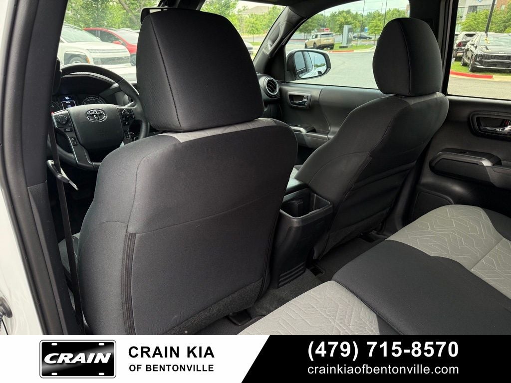 2023 Toyota Tacoma TRD Sport V6 - CLEAN CARFAX