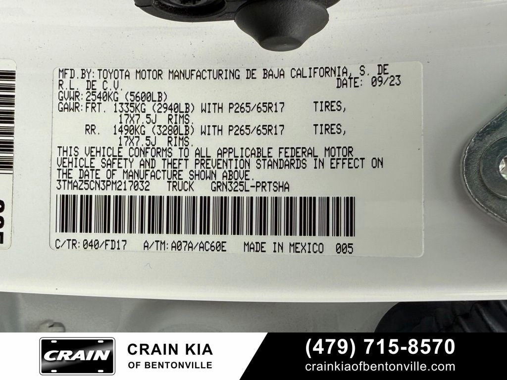 2023 Toyota Tacoma TRD Sport V6 - CLEAN CARFAX