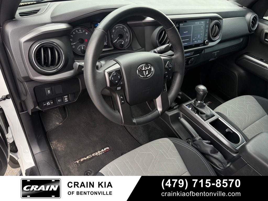 2023 Toyota Tacoma TRD Sport V6 - CLEAN CARFAX