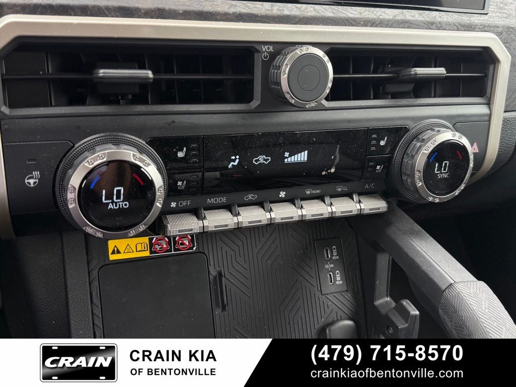 2024 Toyota Tacoma Limited - 4WD / SUNROOF