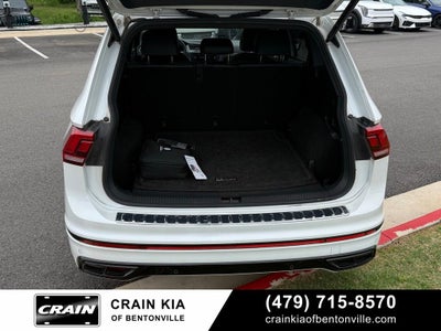 2022 Volkswagen Tiguan 2.0T SE R-Line Black - AWD / SUNROOF / CARFAX ONE OWNER