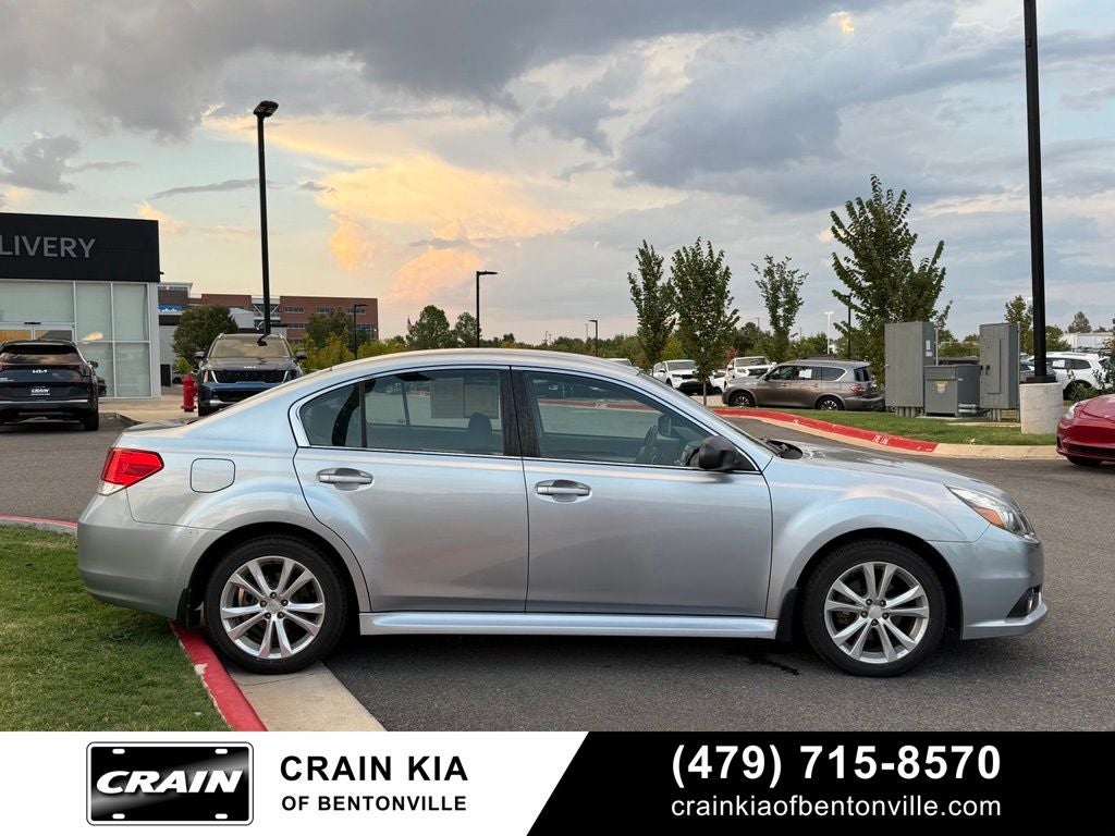 2014 Subaru Legacy 2.5i - AWD